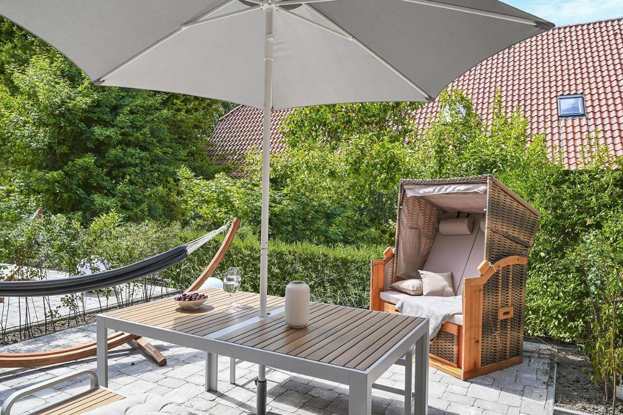 Op De Dueuen Lägenhet Fehmarn Exteriör bild